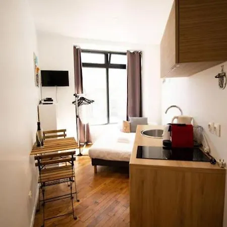 2 Personnes Proche Gare Du Nord Apartamento París